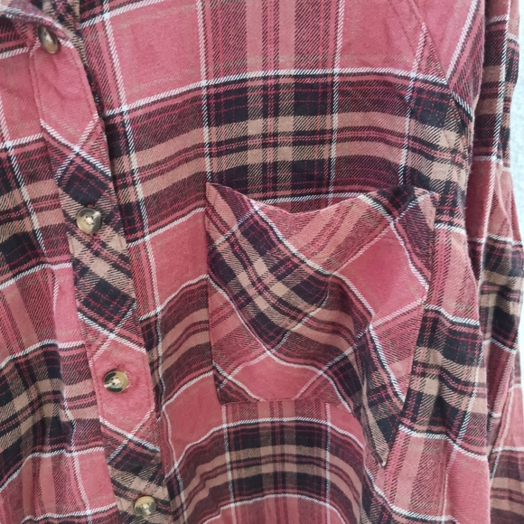 NWT plaid tunic top - Picture 5 of 5